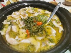 酸菜鱼锅仔-深山老屋(国顺东路店)