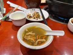 -菌之家·专业纯野生菌火锅·特色炒菌