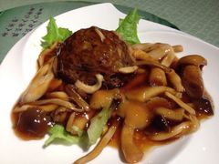 狮子头-天厨妙香素食餐厅(清华店)