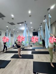 -一伽瑜伽·普拉提