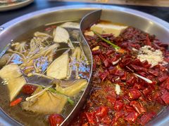 -沸炉重庆老火锅(军事博物馆店)