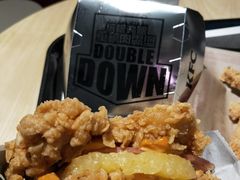 培根鸡腿重磅肉霸堡-肯德基(江门万达店)