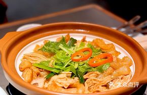 Braised Pig's Trotter and Tofu Skin Stew