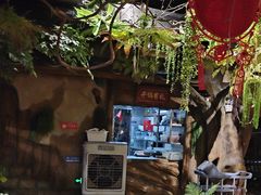 -城墙拐拐火锅(三峡广场黑金冠店)