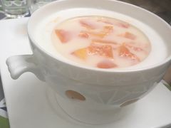 -燕庭·纯燕窝·甜品下午茶(南京西路店)