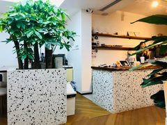 -Line 咖啡(石厦花园店)