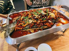 -鸣记脆皮烤鱼(铁西店)