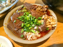 -谢老五跷脚牛肉·非遗传承店