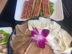-蜀九香.正宗成都火锅(安吉店)