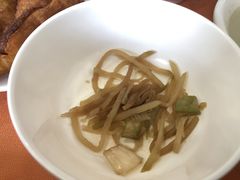 -聚德华天护国寺小吃(甜水园店)