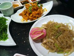 -猪啊牛呀羊啊铜盘烤肉(正大广场店)