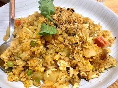 咖喱菠萝炒饭-About Bistro關於·泰式家庭料理