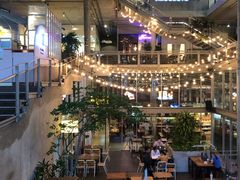 -ROAST coffee & eatery