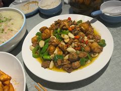 -巴特餐饮6加1音乐餐吧·新疆菜