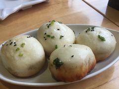 上海生煎包-玖鲜小笼(中山广场店)