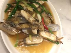 葱姜炒蛏子-莆田餐厅PUTIEN(三里屯店)
