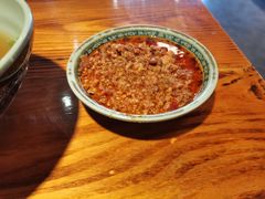 外婆辣肉-老外婆本帮面(塔城路店)