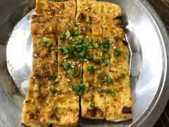 -小胡子烧烤(江汉路店)