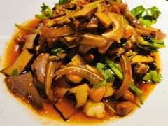 -费大厨辣椒炒肉(万家丽一店)