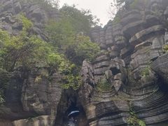 -梭布垭石林景区