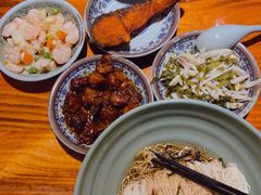 -老外婆本帮面(塔城路店)