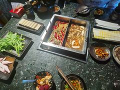 -重庆九记老火锅(广场店)