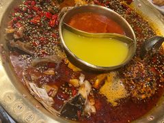 -哥老官重庆美蛙鱼头(西湖银泰十一哥店)