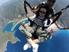 -费特希耶滑翔伞