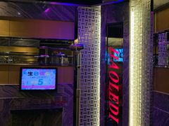 -好乐迪(张扬路八佰伴店)