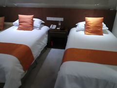 -九华山聚龙大酒店