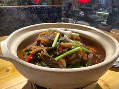 -寻钵记民菜馆·正宗常德钵子菜(滨湖路店)