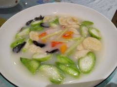 -邑家人·山水四合院