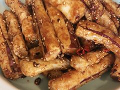 那年秋天的茄子-梧桐树下(云锦世家店)