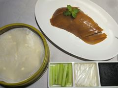 -鸭王烤鸭店(三里河店)