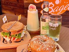 -Catch Bagel(芳草地店)