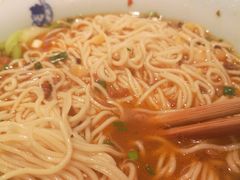 -兵哥豌豆面(雅颂居店)