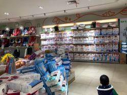 -孩子王(静安大融城店)