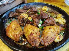 -老东镇啤酒屋海鲜加工·蒸汽海鲜·海鲜烧烤(台东店)