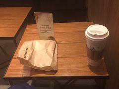 -星巴克(武康路店)