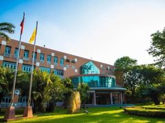 -广东外语外贸大学(白云山校区)