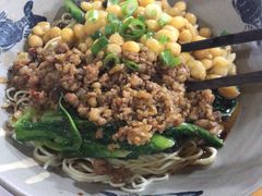 -丁丁猫重庆小面(徐州路店)