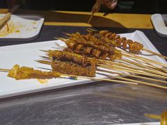 -卞二小串·鹤岗烧烤·坑烤(永定路店)