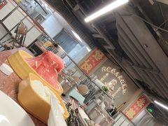 -四囍码头海鲜烧烤自助火锅(外滩南京东路悦荟广场店)