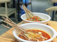 -嘉州叶婆婆钵钵鸡(建设路店)