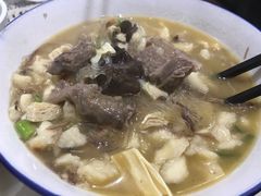优质小炒泡馍-老乌家特色小炒泡馍(大皮院店)