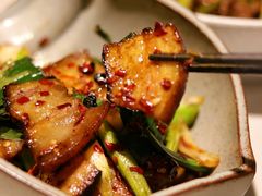 蒜苗炒腊肉-慕湘精致湖南菜(水贝店)