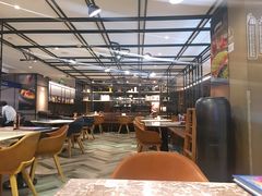 -港丽餐厅