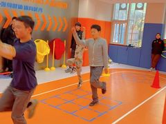 -悦动体能篮球羽毛球网球(三里河店)