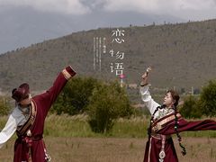 -爱我旅拍婚纱摄影(大理店)