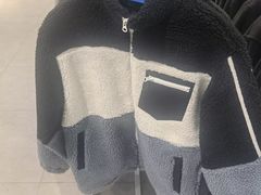 -美特斯邦威(新天地购物中心店)